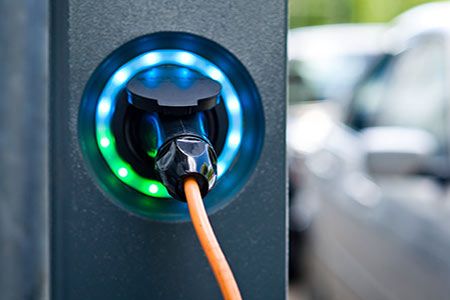 Plug-in electric hybrid vehicle success despite challenging market conditions
