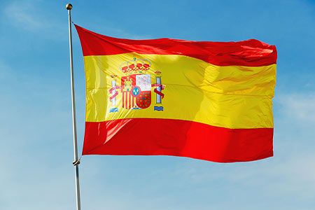 Aquila Clean Energy connects new solar plant in Valladolid, Spain