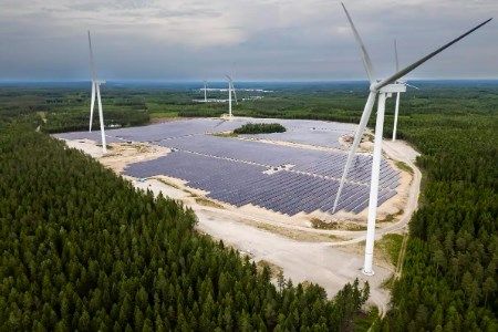 European Energy inaugurates first hybrid park