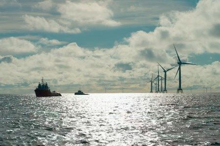 EIB and Iberdrola sign €500 million green loan for offshore wind farm
