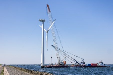 Cadeler signs EIFO-backed green term loan facility for offshore wind installation vessel