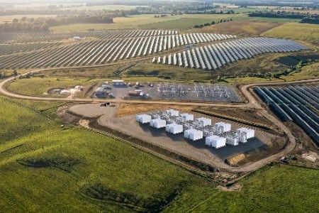Rolls-Royce wins contract from Sunly for large scale battery storage in Latvia